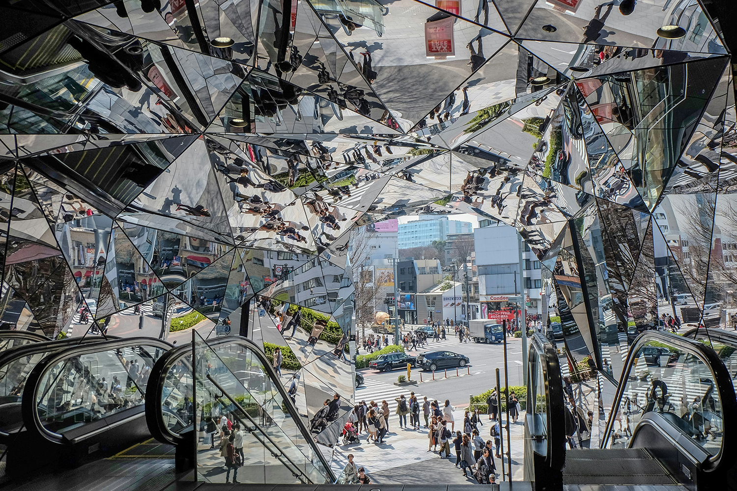 The entrance to the Tokyu Plaza Omotesando Omokado shopping centre in Omotesando Shibuya. 