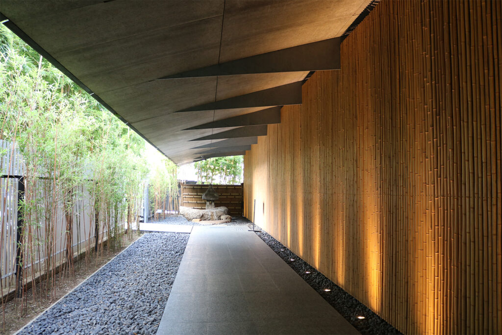 Nezu Museum in Omotesando, designed by Kengo Kuma