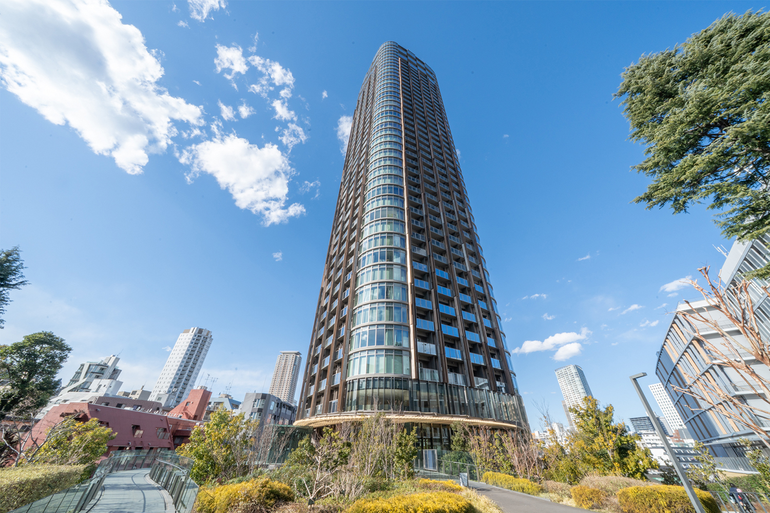 Park Court Akasaka Hinokicho The Tower, designed by Kengo Kuma