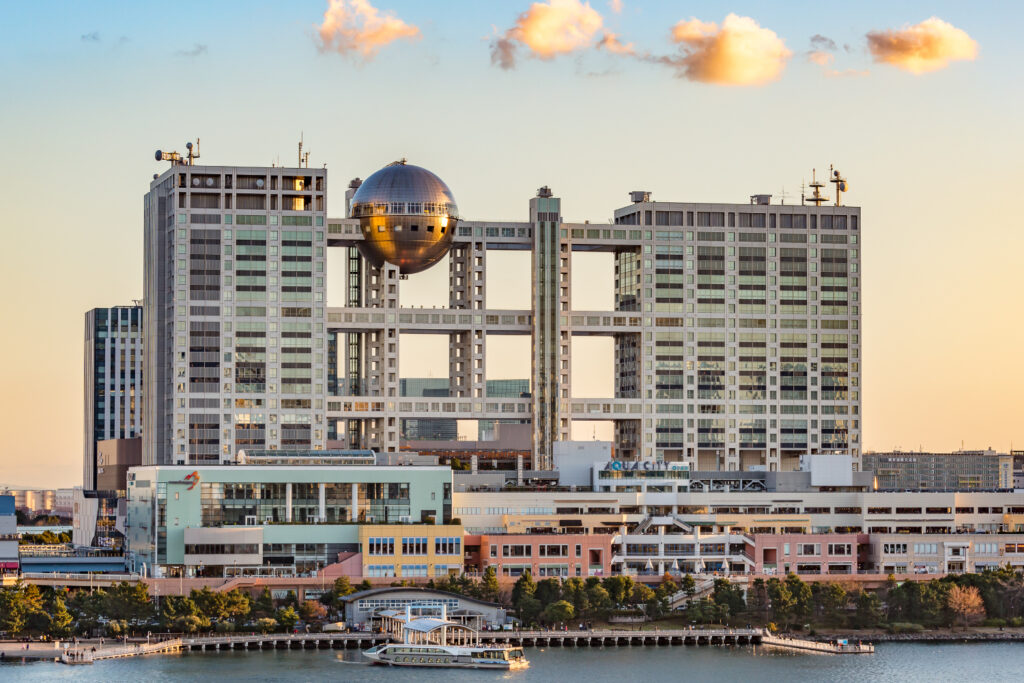 An Image of The Fuji TV Headquarters in Tokyo, designed by Kenzo Tange
