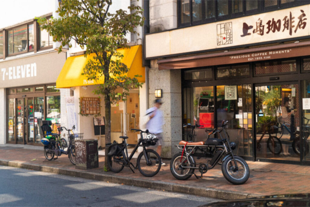 Hiroo Shopping Street, Quiet expat community, Hiroo Area Guide.