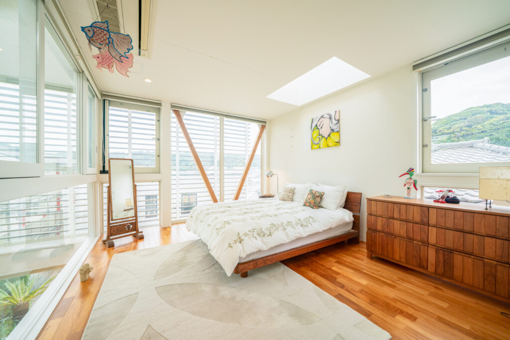 Kamakura Hase House, large master bedroom